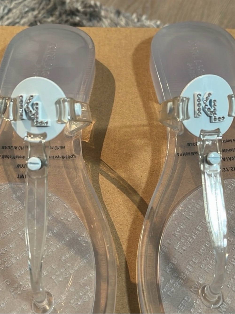 Karl Lagerfeld Clear Jelly Thong Sandals - Picture 2 of 4